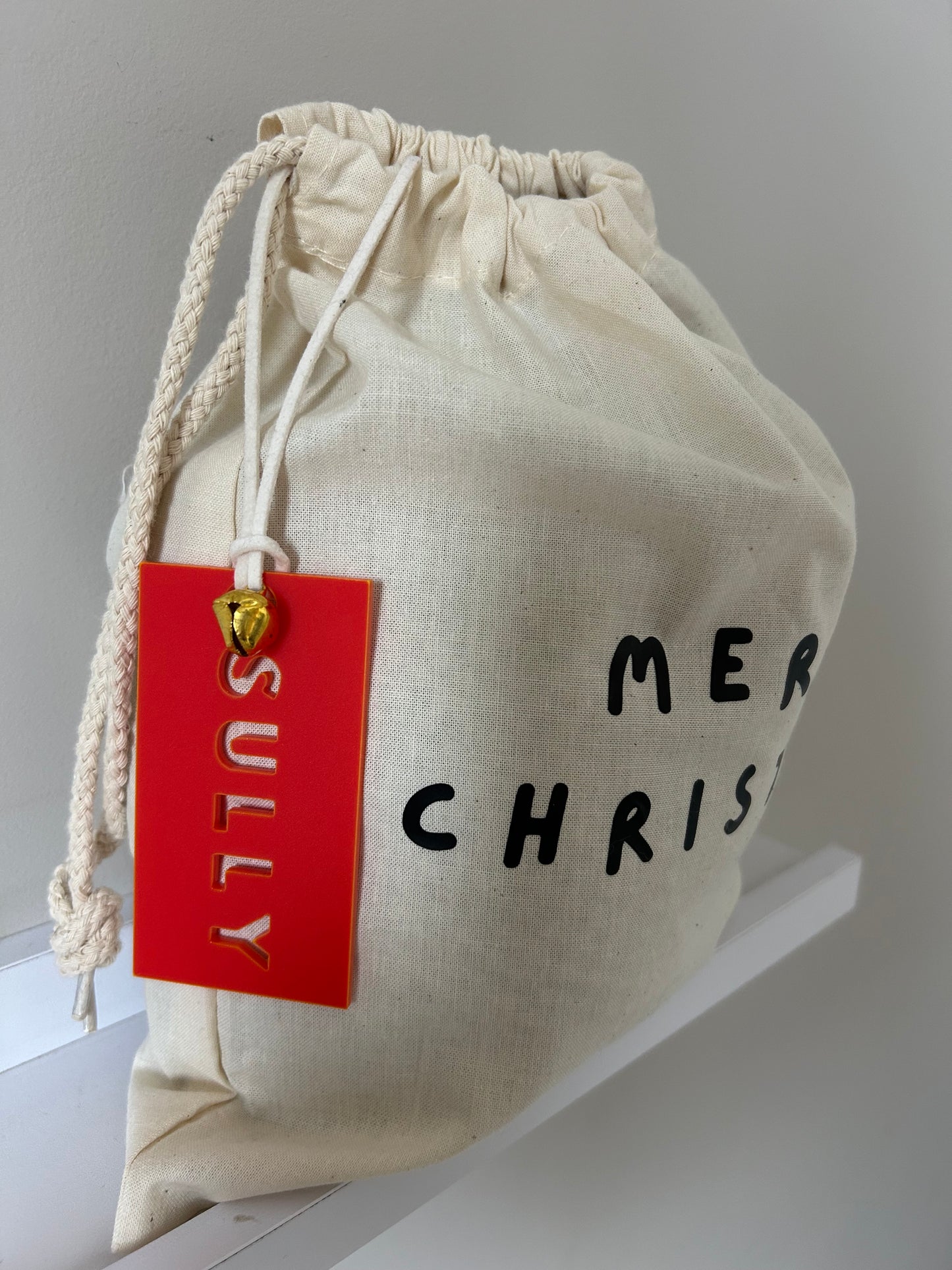 Festive name tag