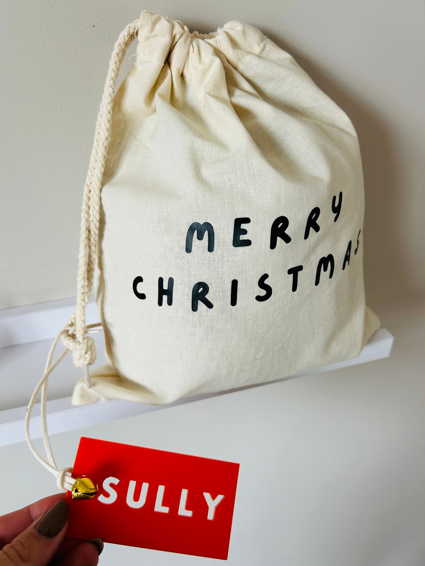 Festive name tag