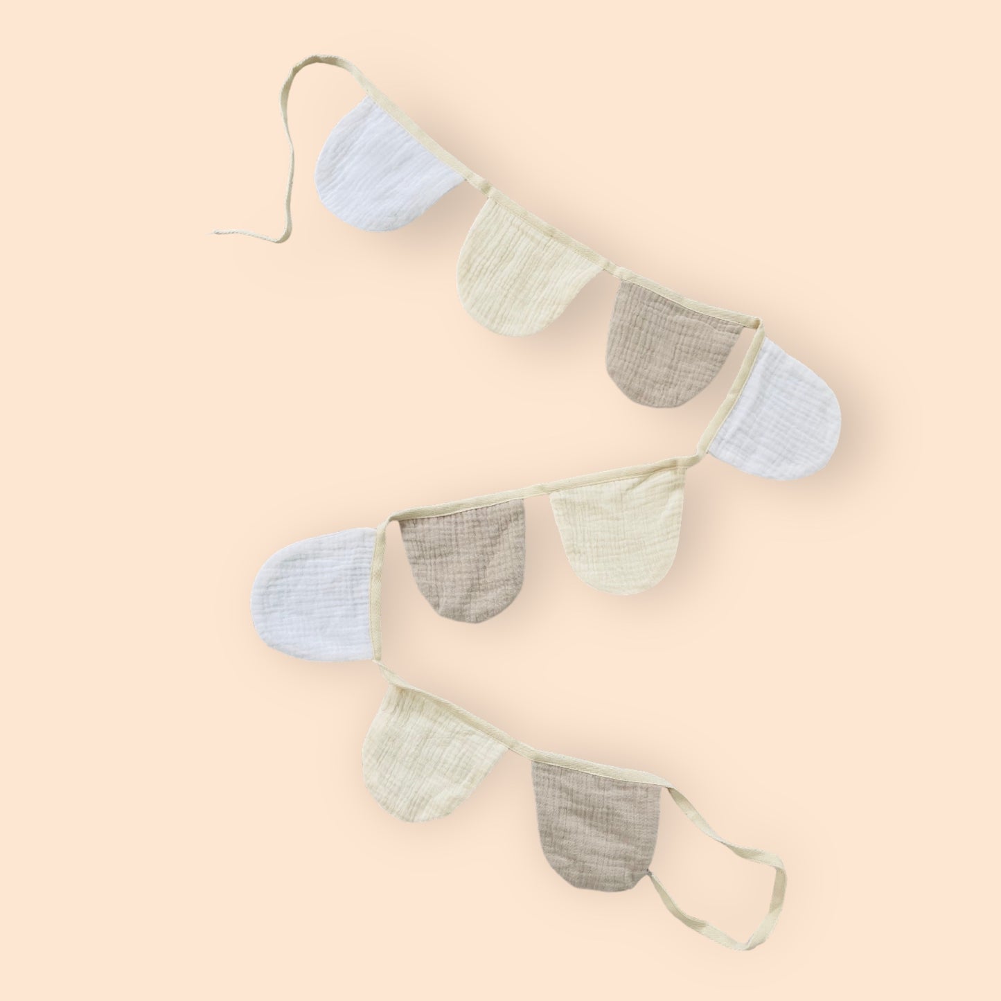 neutral colour scallop bunting