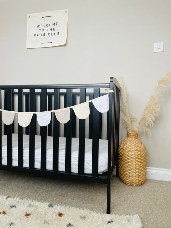 neutral colour scallop bunting